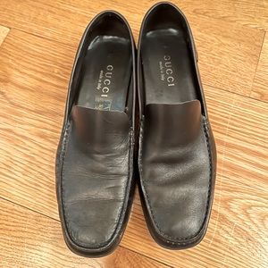 Gucci Black/Dark Brown Leather Penny Loafers